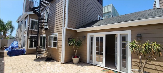 Foto del edificio - 709 Oceanhill Dr