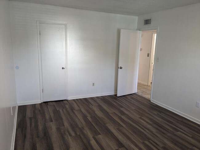 Building Photo - 4714 Michael Ct