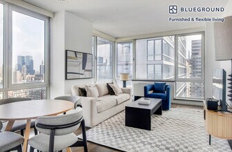 Building Photo - 635 W 42nd St