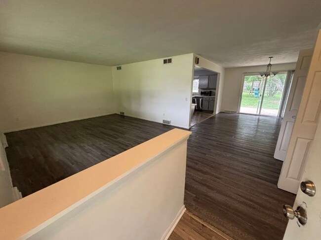 Foto del edificio - 5305 Carnation Wy