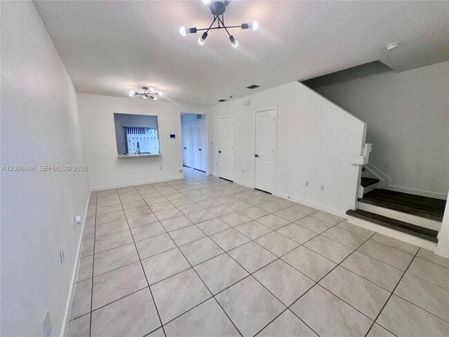 Foto del edificio - 540 NE 5th Ln