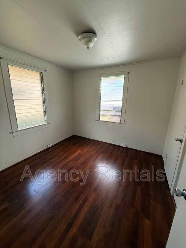 Building Photo - 1141 Rycroft St