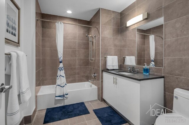 Building Photo - bedroom in brooklyn NY 10801
