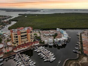 Building Photo - 5781 Cape Harbour Dr