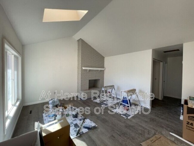 Building Photo - 3533 S Jefferson Ave