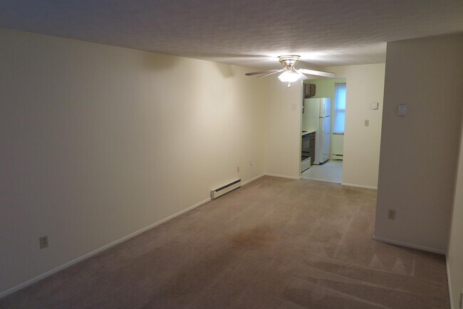 Foto del edificio - 316 W 5th St