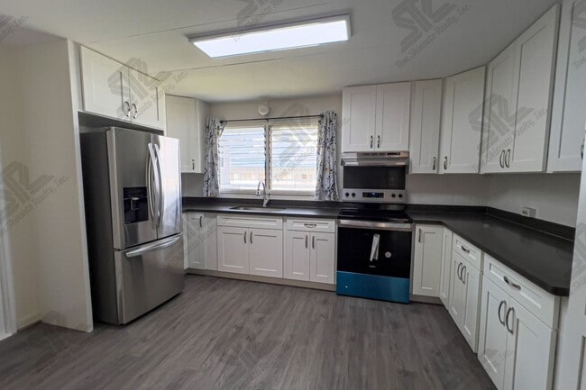 Photo - 738 Hoomaemae St. House