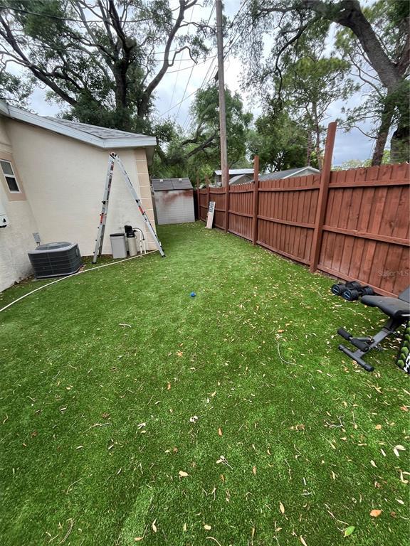 Foto del edificio - 4653 78th Ln N