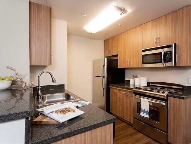 Foto principal - 768 Saratoga Ave