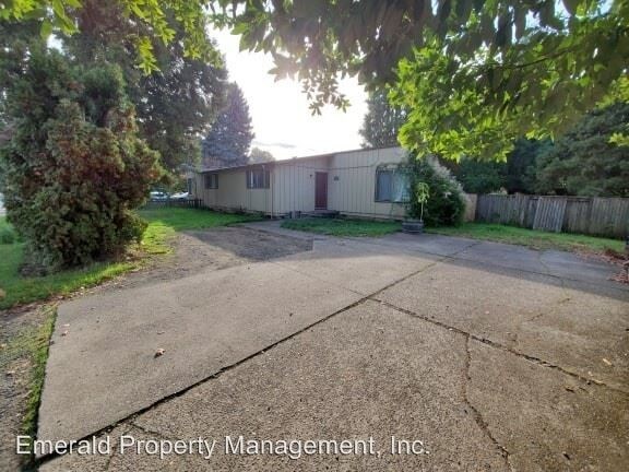 Foto principal - 4920 Barger Dr