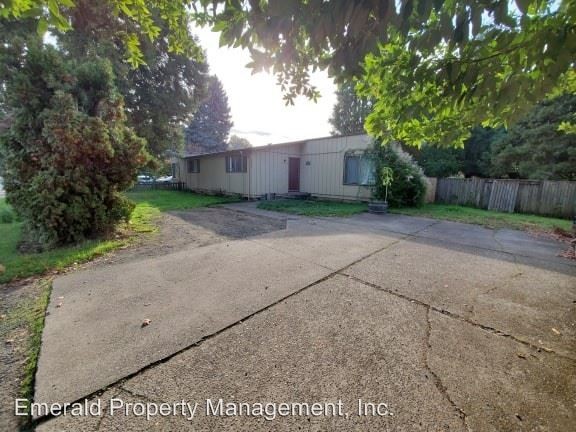 Primary Photo - 4920 Barger Dr