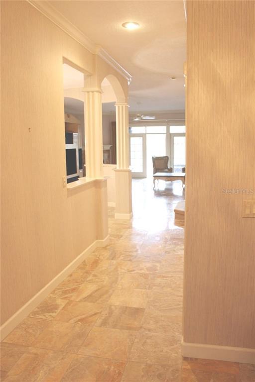 Building Photo - 1590 Lago Vista Blvd