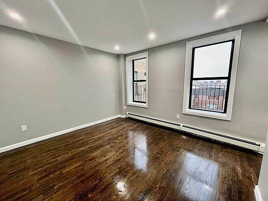 Foto del edificio - 1 bedroom in BRONX NY 10456