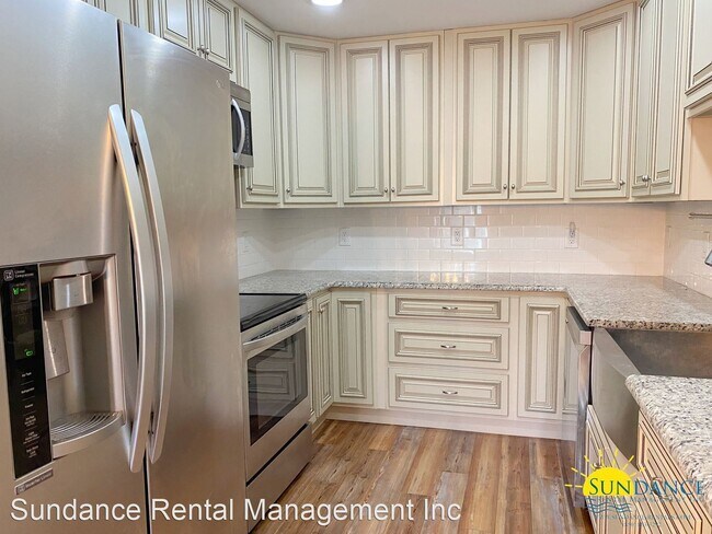 Building Photo - 4 br, 3 bath House - 7039 Gandy Drive
