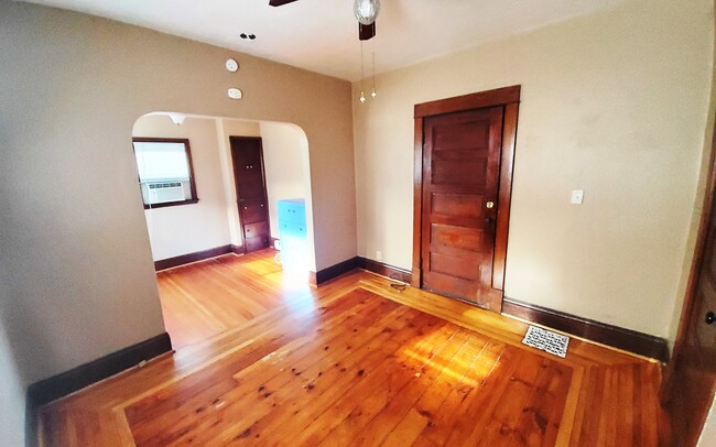 Foto del edificio - 810 2nd St NW