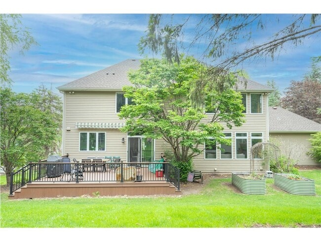 Building Photo - 14941 Camdon Hill