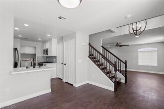 Building Photo - 3910 Starfield Ln