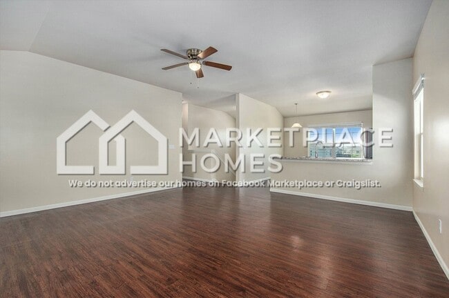 Building Photo - 1606 Samantha Ln