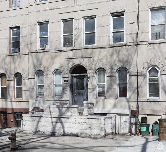 Foto del edificio - The Maison on Halsey