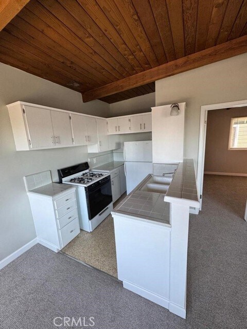 Building Photo - 139 30th St