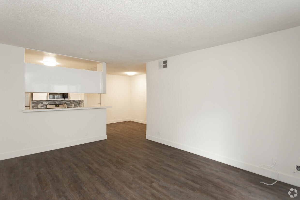 La Nouvelle Apartments Apartments in North Hollywood, CA Westside