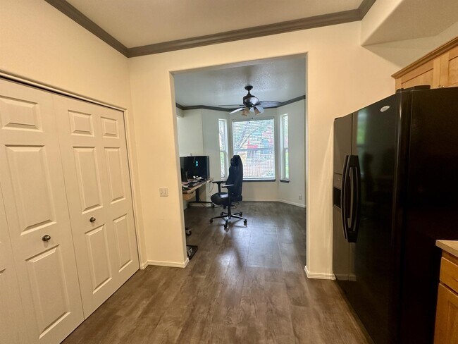 Building Photo - 20680 NW Sedona Ln