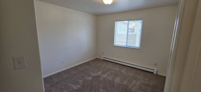 Foto del edificio - 488 Coronado Ct