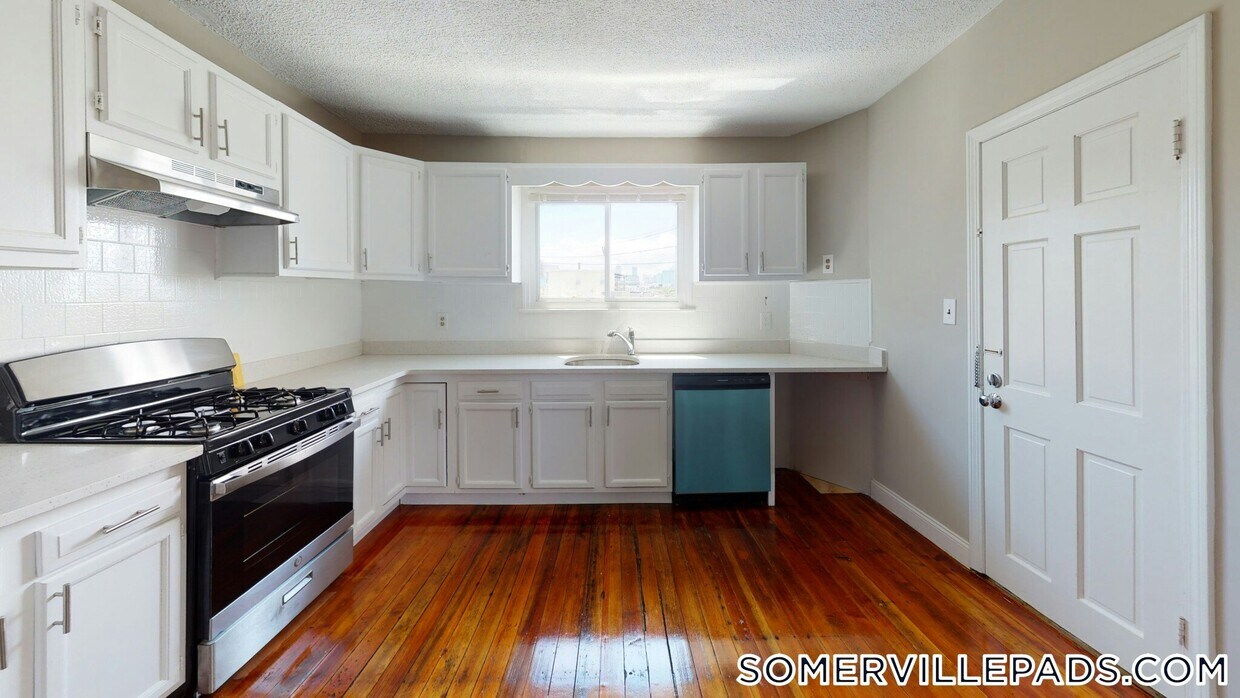 Foto principal - 280 McGrath Hwy