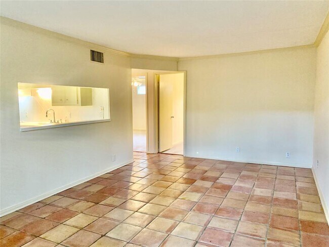 Building Photo - 4722 Aftonshire Dr