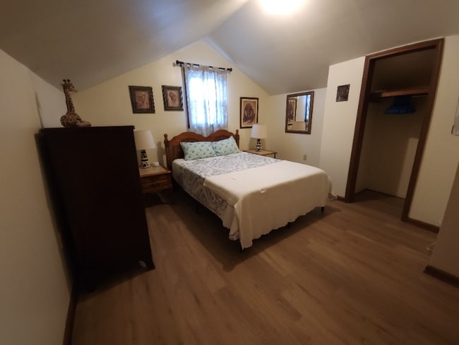 Foto del edificio - 614 Hwy 44 W