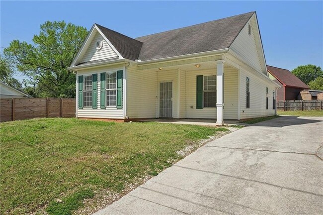 Foto del edificio - 2596 Bates St SE