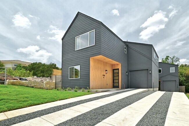 Foto del edificio - 2308 Maxwell Ln