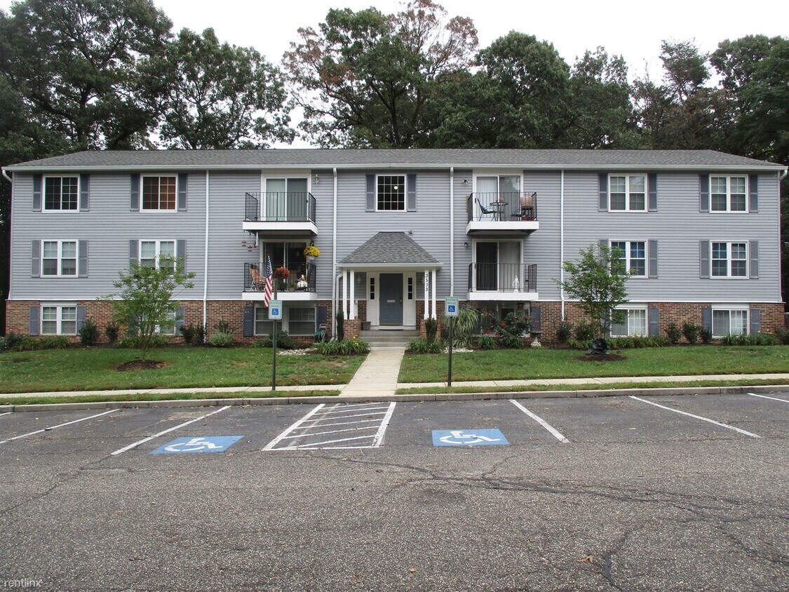 Primary Photo - 2 br, 1 bath Condo - 3502 Davenport Ct Apt C