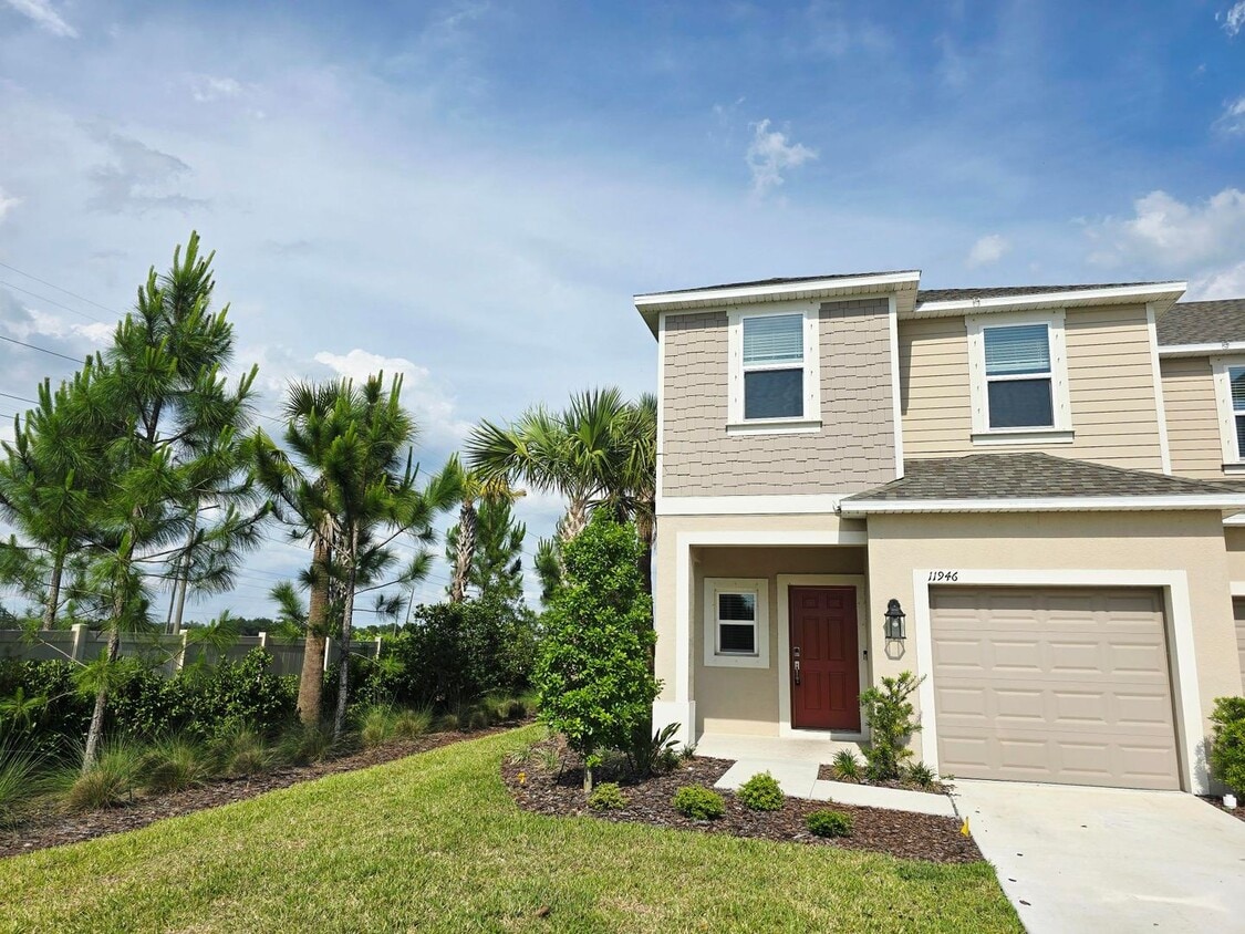 Annual End-Unit Townhome with 3 Bedrooms in Edgestone at Artisan Lakes - Annual End-Unit Townhome with 3 Bedrooms in Edgestone at Artisan Lakes