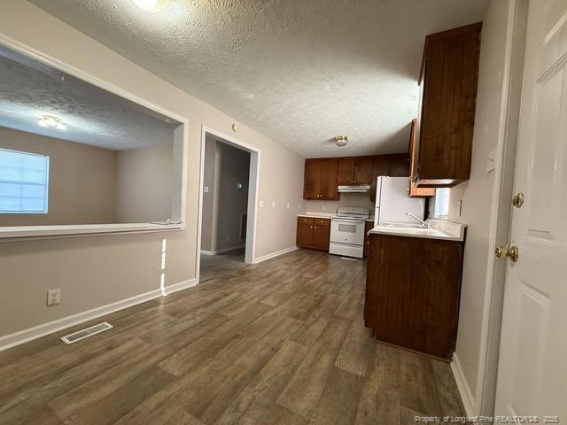 Building Photo - 205 Waddell Dr