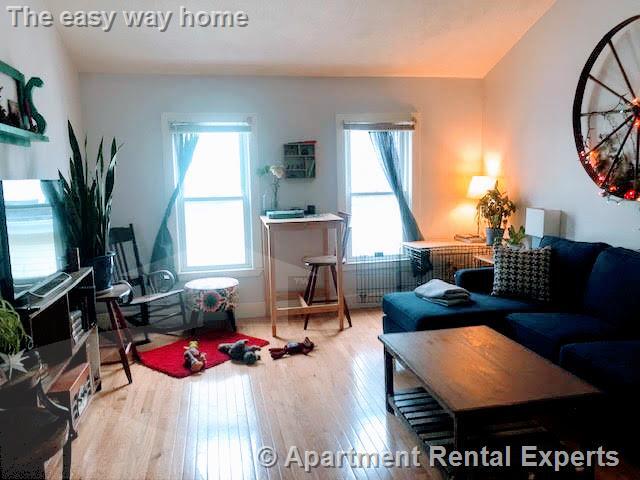 Foto del edificio - 4 room 2 bed on Bike Path to Davis - 10 mi...