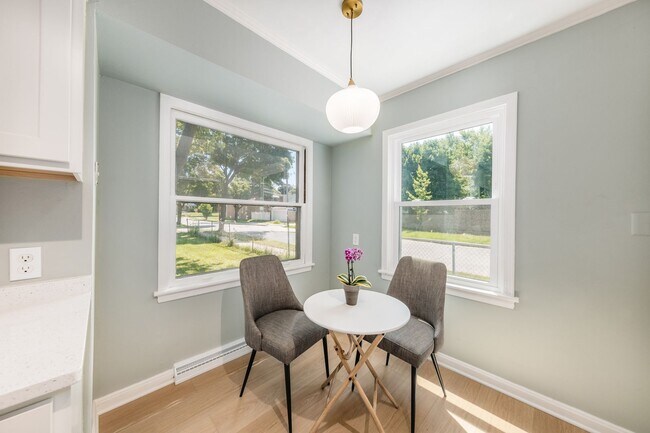 Foto del edificio - 3 Bedroom Single Family