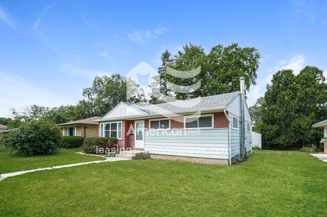 Building Photo - 5251 N 83rd St
