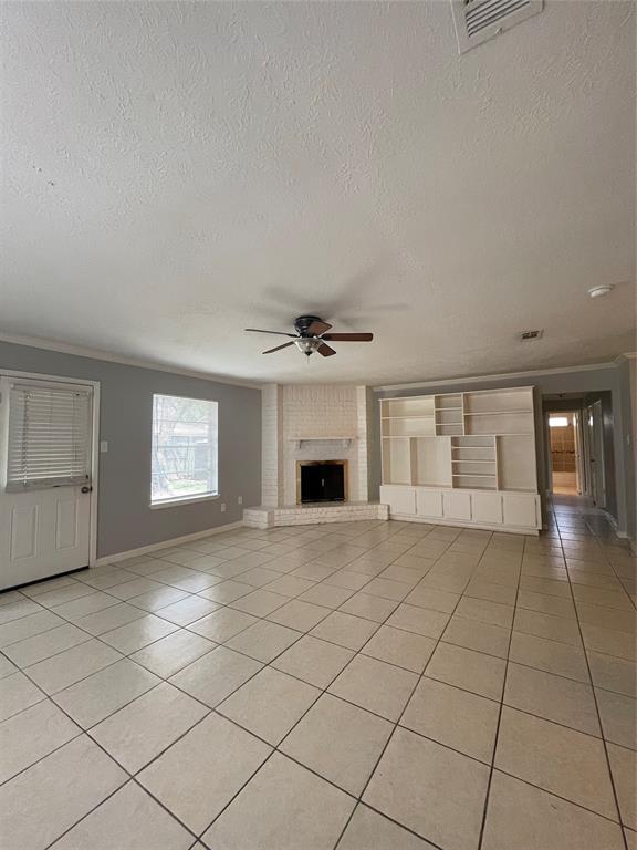 Building Photo - 7622 Bubbling Spring Ln