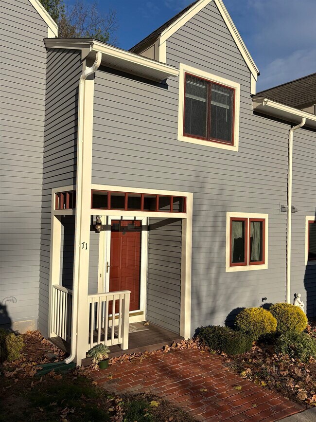 Building Photo - 71 Spinnaker Way