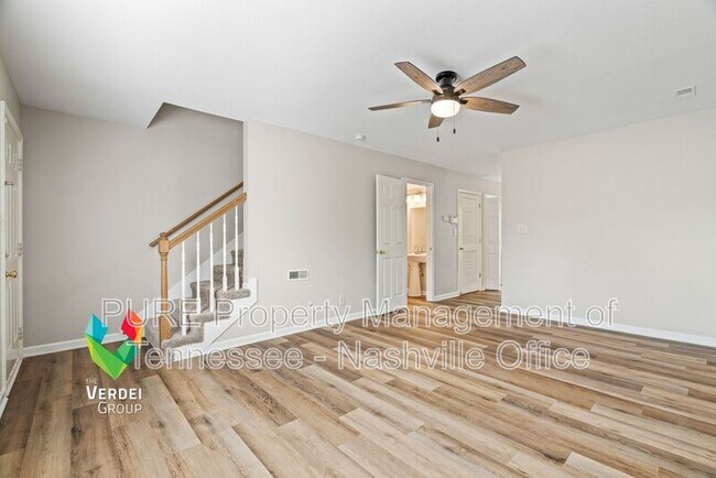 Foto del edificio - 519 Peachers Ridge Rd