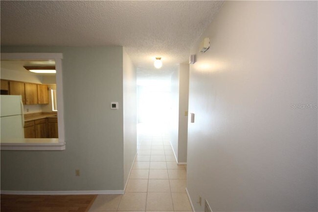 Foto del edificio - 9421 Holbrook Dr