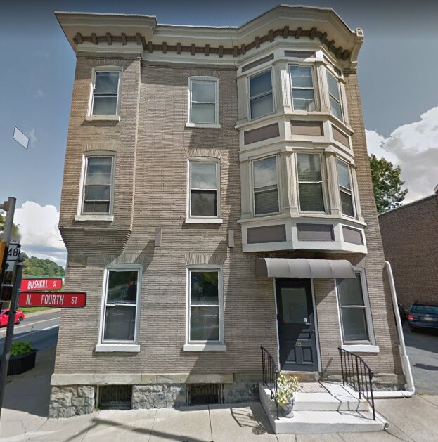 Building Photo - 133 N 4th St