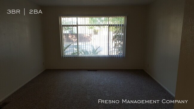 Building Photo - 4430 N Dearing Ave