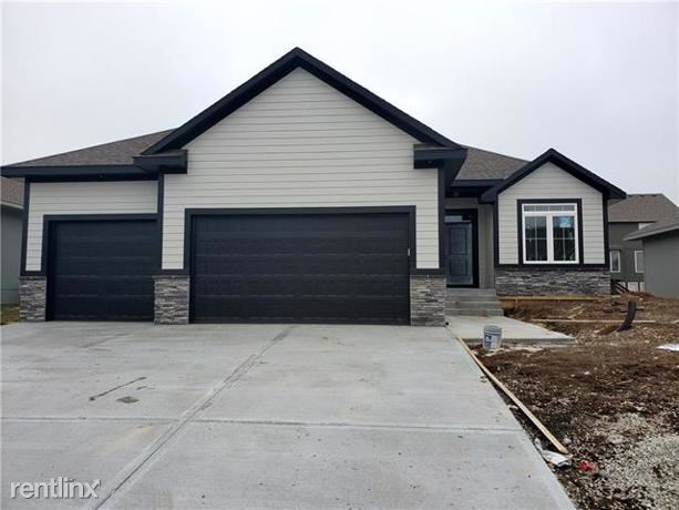 Foto principal - 330 SE Highland Park Dr