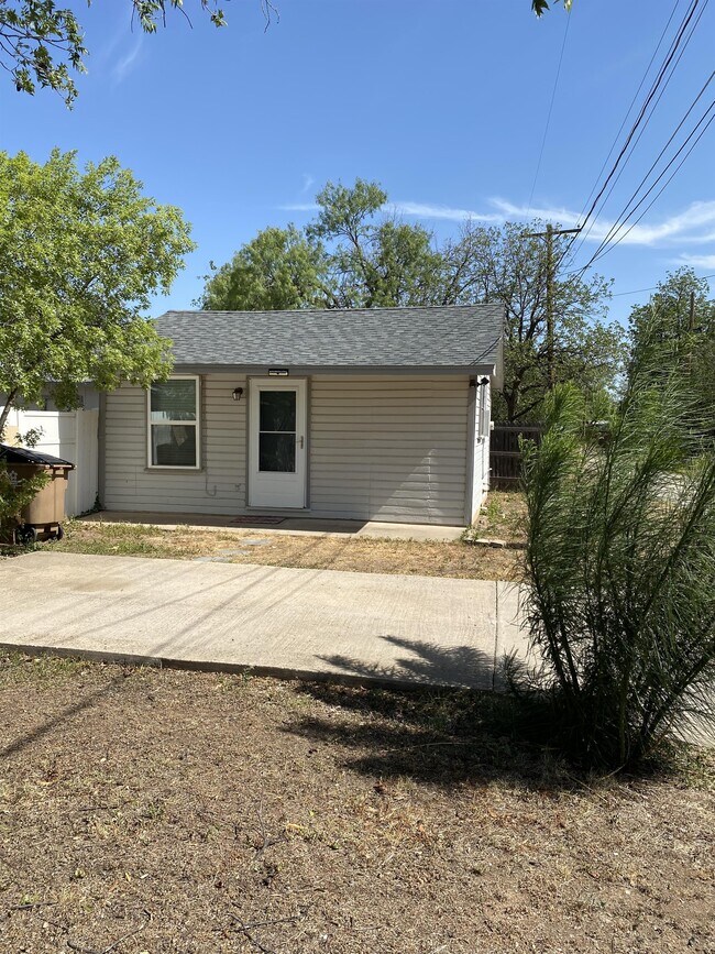 1926 W Ave K, San Angelo, TX 76901 House Rental in San Angelo, TX