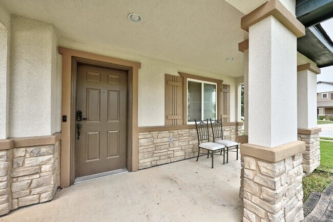 Foto del edificio - 5712 Boros Dr