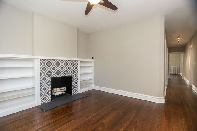 Foto del edificio - 2037 W Estes Ave