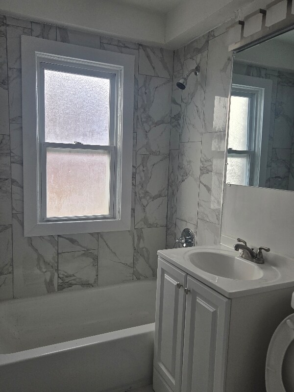 Foto del edificio - 12578 Camden Ave