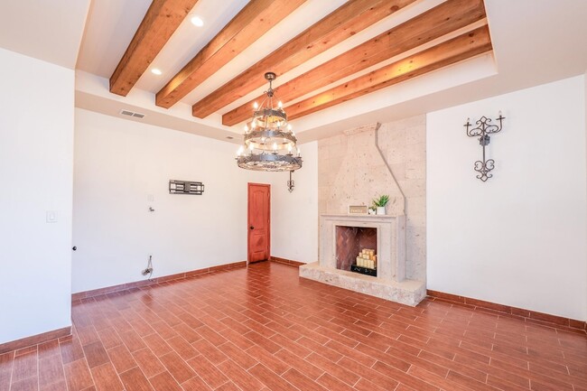 Building Photo - 6514 Grande Bay